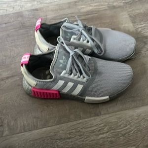 Youth Adidas NMD Sneakers Size 5.5 (Fits Womens 7)